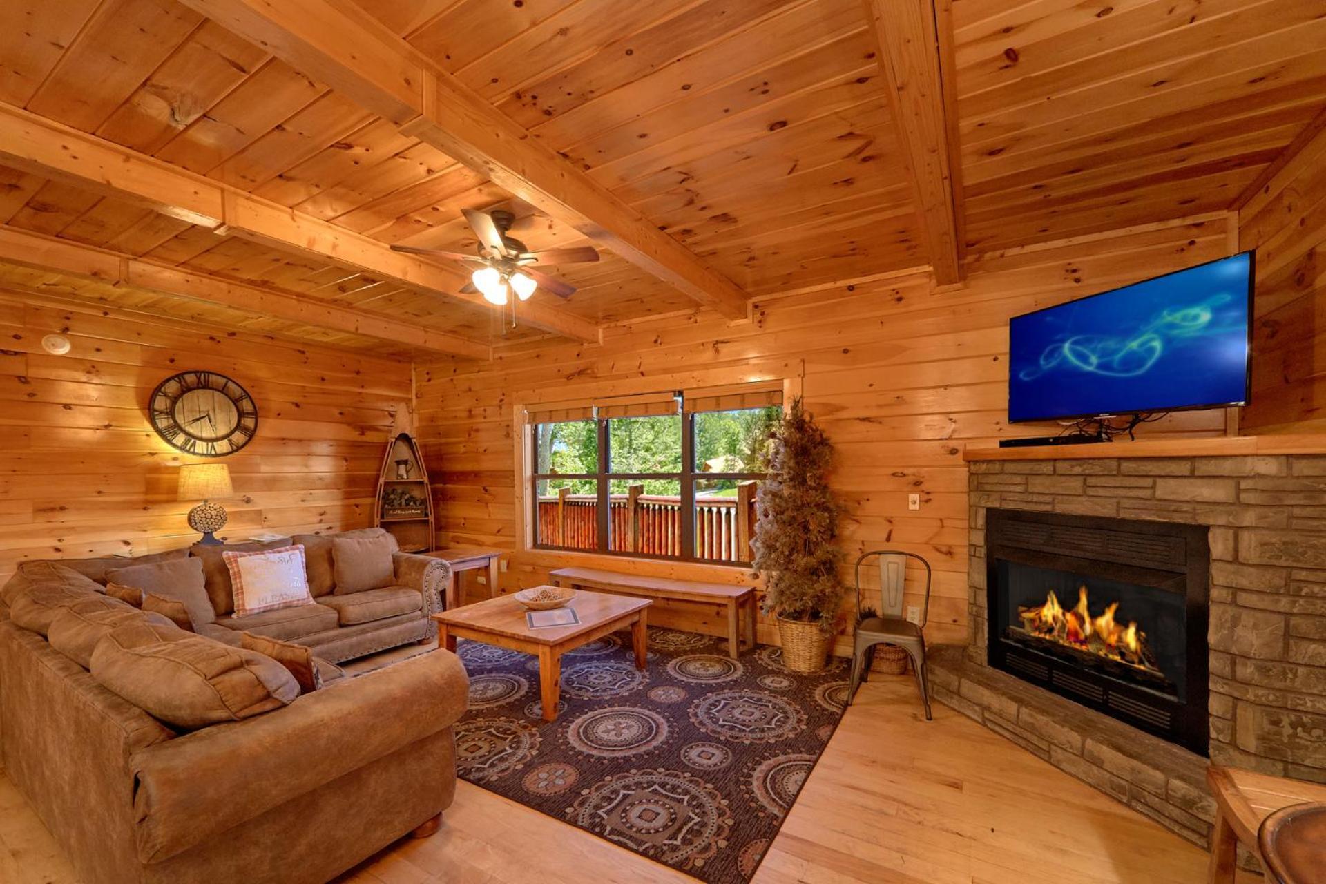 Misty Mountain Lodge Holiday Home Gatlinburg Exteriör bild
